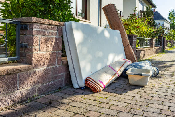 Best Yard Waste Removal  in Lloyd Harbor, NY